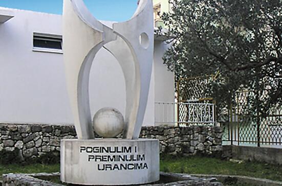 Monument to "Uranci"
